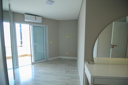 Casa à venda com 285m², 3 quartos e 4 vagasQuarto 2