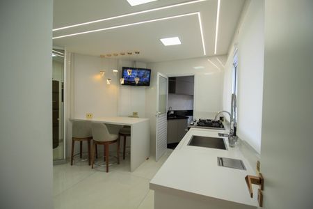 Casa à venda com 285m², 3 quartos e 4 vagasCozinha