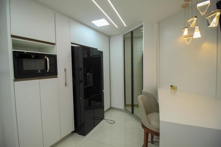 Casa à venda com 285m², 3 quartos e 4 vagasCozinha