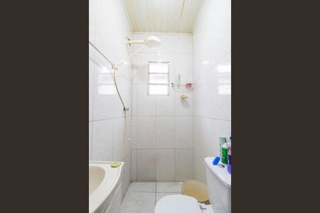 Casa à venda com 230m², 1 quarto e 1 vaga Casa à venda com 230m², 1 quarto e 1 vagaBanheiro