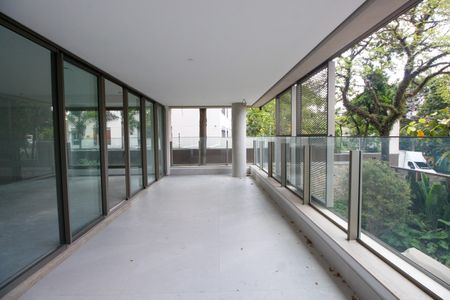 Apartamento à venda com 226m², 3 quartos e 3 vagasVaranda da Sala