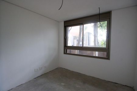 Apartamento à venda com 226m², 3 quartos e 3 vagasSuíte 2