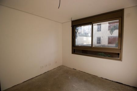 Apartamento à venda com 226m², 3 quartos e 3 vagasSuíte 3