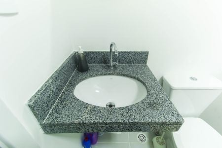 Studio à venda com 28m², 1 quarto e sem vaga Studio à venda com 28m², 1 quarto e sem vagaBanheiro