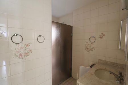 Apartamento para alugar com 115m², 4 quartos e 2 vagas Apartamento para alugar com 115m², 4 quartos e 2 vagasBanheiro Social