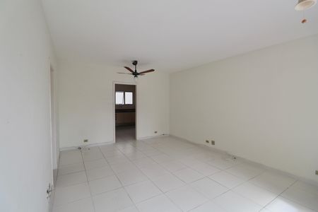 Apartamento para alugar com 115m², 4 quartos e 2 vagas Apartamento para alugar com 115m², 4 quartos e 2 vagasSala