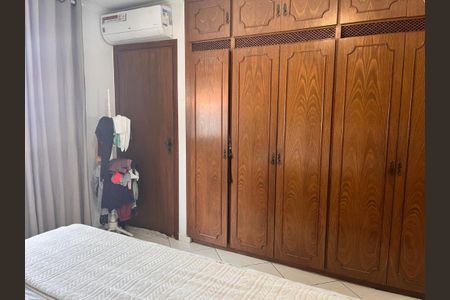 Casa à venda com 332m², 4 quartos e 5 vagas Casa à venda com 332m², 4 quartos e 5 vagasFoto 17