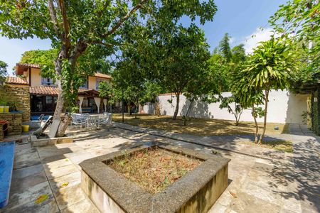 Casa de condomínio à venda com 260m², 3 quartos e 3 vagas Casa de condomínio à venda com 260m², 3 quartos e 3 vagasÁrea de Lazer
