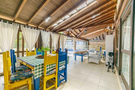 Casa de condomínio à venda com 260m², 3 quartos e 3 vagas Casa de condomínio à venda com 260m², 3 quartos e 3 vagasÁrea de Lazer