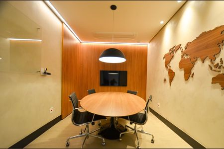 Apartamento à venda com 110m², 3 quartos e 2 vagas Apartamento à venda com 110m², 3 quartos e 2 vagasSala reuniao