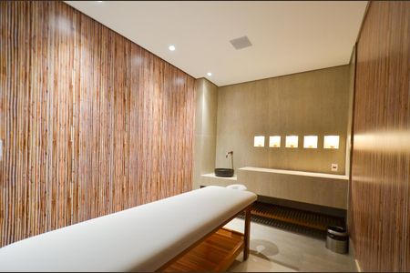 Apartamento à venda com 110m², 3 quartos e 2 vagas Apartamento à venda com 110m², 3 quartos e 2 vagasSala massagem