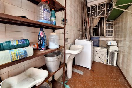 Casa à venda com 65m², 3 quartos e 2 vagas Casa à venda com 65m², 3 quartos e 2 vagasÁrea de Serviço