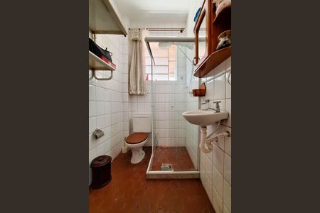 Casa à venda com 65m², 3 quartos e 2 vagas Casa à venda com 65m², 3 quartos e 2 vagasBanheiro da Suíte 2