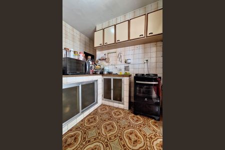 Casa à venda com 65m², 3 quartos e 2 vagas Casa à venda com 65m², 3 quartos e 2 vagasCozinha