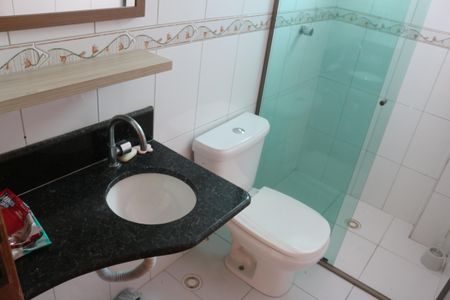 Apartamento à venda com 180m², 3 quartos e 2 vagasBanheiro 1