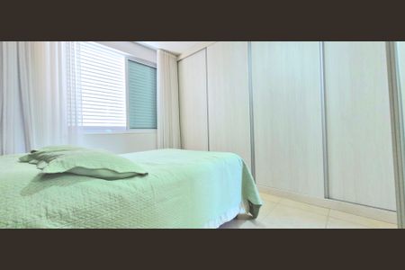 Casa de condomínio à venda com 1000m², 6 quartos e 5 vagasQuarto 3