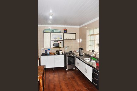 Casa à venda com 470m², 3 quartos e 2 vagas Casa à venda com 470m², 3 quartos e 2 vagasDetalhe - Casa 02 - Cozinha