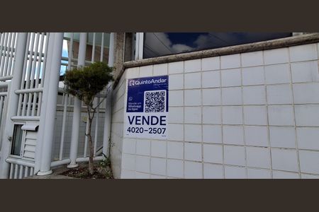 Apartamento à venda com 86m², 2 quartos e 2 vagas Apartamento à venda com 86m², 2 quartos e 2 vagasFachada e Plaquinha