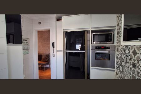 Apartamento à venda com 86m², 2 quartos e 2 vagas Apartamento à venda com 86m², 2 quartos e 2 vagasCozinha