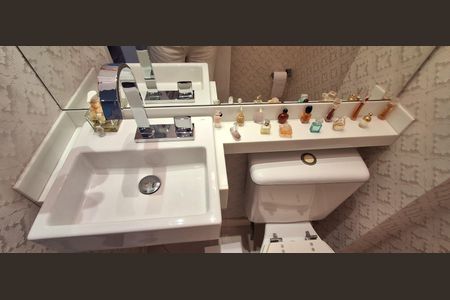 Apartamento à venda com 86m², 2 quartos e 2 vagas Apartamento à venda com 86m², 2 quartos e 2 vagasLavabo