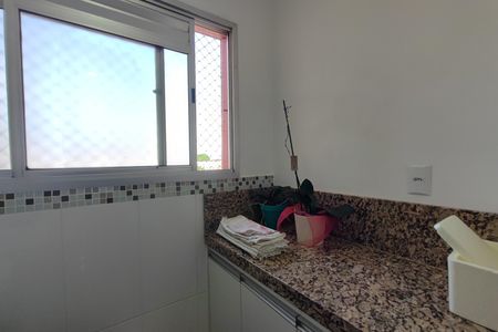 Apartamento à venda com 78m², 3 quartos e 1 vagaÁrea de Serviço