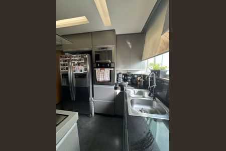 Apartamento à venda com 170m², 4 quartos e 3 vagas