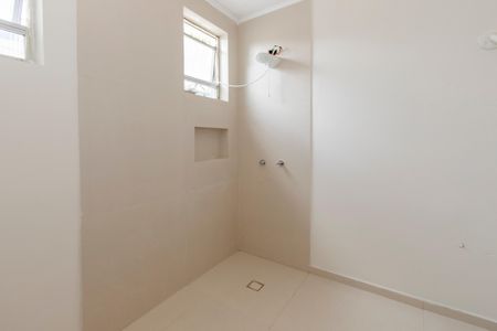 Casa à venda com 252m², 4 quartos e 2 vagas Casa à venda com 252m², 4 quartos e 2 vagasBanheiro da Suíte