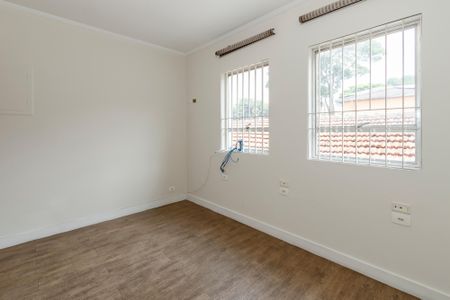 Casa à venda com 252m², 4 quartos e 2 vagas Casa à venda com 252m², 4 quartos e 2 vagasQuarto 3
