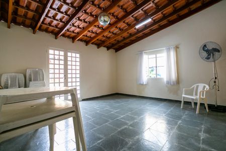 Apartamento à venda com 48m², 2 quartos e 1 vagaÁrea comum - Salão de festas