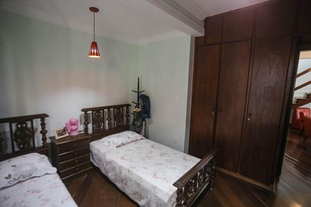 Apartamento à venda com 265m², 4 quartos e 4 vagasQuarto 2