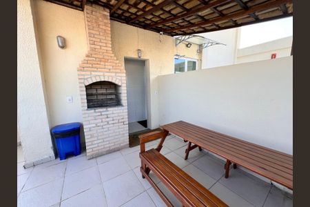 Apartamento à venda com 58m², 2 quartos e 1 vagaÁrea gourmet