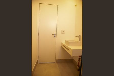 Apartamento à venda com 838m², 5 quartos e 7 vagasBanheiro da Suíte 5