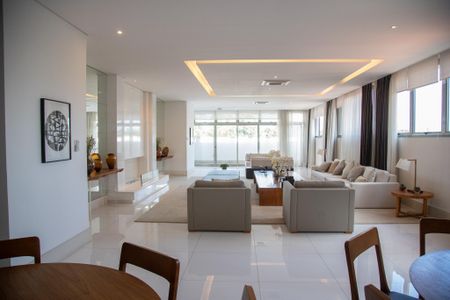 Apartamento à venda com 838m², 5 quartos e 7 vagasÁrea comum