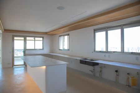 Apartamento à venda com 838m², 5 quartos e 7 vagasCozinha