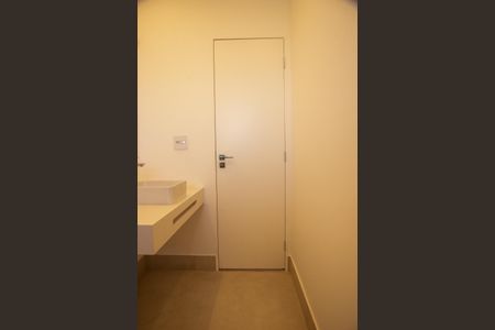 Apartamento à venda com 838m², 5 quartos e 7 vagasBanheiro da Suíte 4