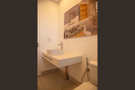 Apartamento à venda com 838m², 5 quartos e 7 vagasBanheiro da Suíte 3