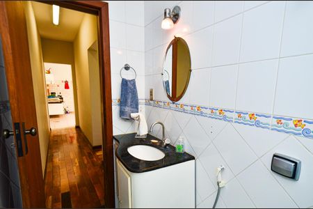 Casa à venda com 300m², 5 quartos e 2 vagasBanheiro social/ casa1