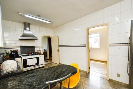 Casa à venda com 300m², 5 quartos e 2 vagasCozinha casa2