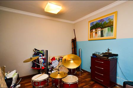 Casa à venda com 300m², 5 quartos e 2 vagasQuarto2 casa1