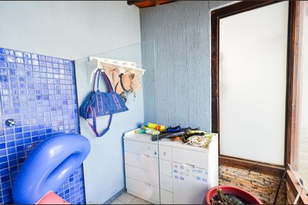 Casa à venda com 300m², 5 quartos e 2 vagasSauna