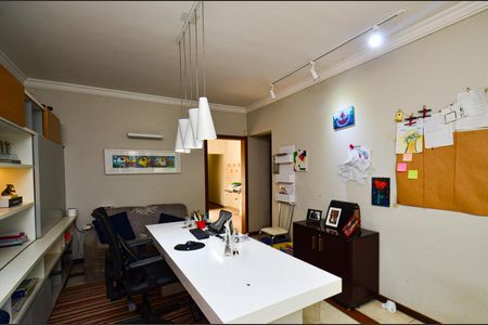 Casa à venda com 300m², 5 quartos e 2 vagasSala casa1