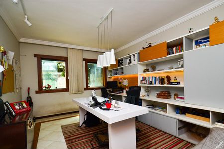 Casa à venda com 300m², 5 quartos e 2 vagasSala casa1