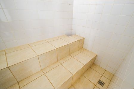 Casa à venda com 300m², 5 quartos e 2 vagasSauna