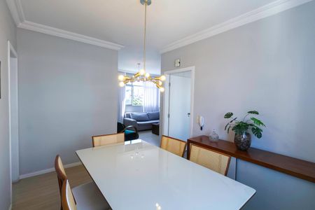 Apartamento à venda com 110m², 4 quartos e 3 vagas Apartamento à venda com 110m², 4 quartos e 3 vagasSala de Jantar