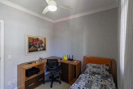 Apartamento à venda com 110m², 4 quartos e 3 vagas Apartamento à venda com 110m², 4 quartos e 3 vagasQuarto 1