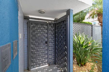 Apartamento à venda com 110m², 4 quartos e 3 vagas Apartamento à venda com 110m², 4 quartos e 3 vagasEntrada