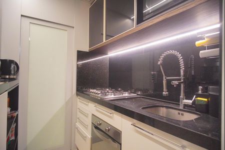 Apartamento à venda com 76m², 2 quartos e 1 vaga Apartamento à venda com 76m², 2 quartos e 1 vagaCozinha