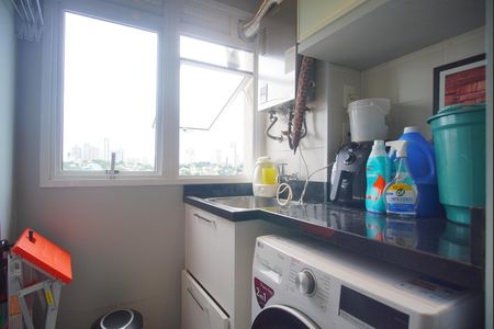 Apartamento à venda com 76m², 2 quartos e 1 vaga Apartamento à venda com 76m², 2 quartos e 1 vagaÁrea de Serviço