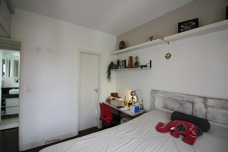 Apartamento à venda com 77m², 3 quartos e 2 vagasQuarto 1 - Suíte