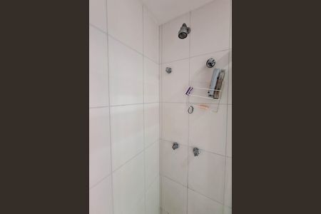 Apartamento à venda com 94m², 3 quartos e 2 vagas Apartamento à venda com 94m², 3 quartos e 2 vagasBanheiro Social